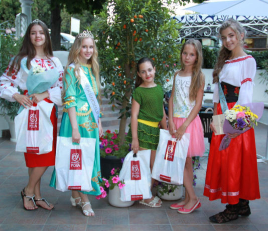 Финал конкурса Алупкинская краса прошел в Алупке в День России