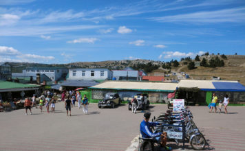 Плато ай-петри, рынок и виды до сноса, август 2015 Плато ай-петри, рынок и виды до сноса, август 2015