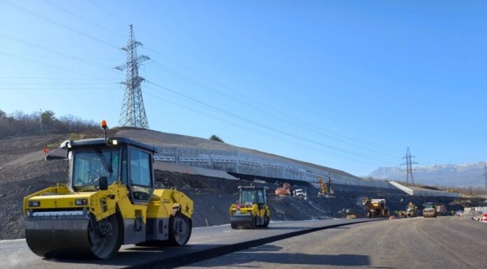 Обход Алушты готов на 80 %: строительство четырёхполосной дороги в Крыму Обход Алушты готов на 80 %: строительство четырёхполосной дороги в Крыму